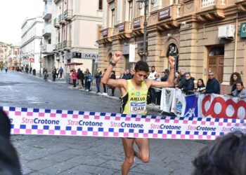 Ayoub Idam vince la III^ edizione della StraCrotone